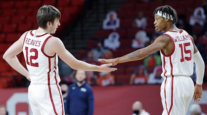 Austin Reaves, Alondes Williams